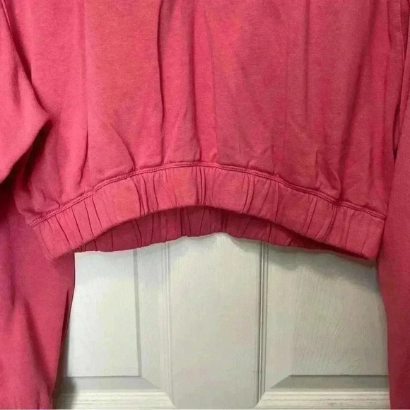 Nike Women’s Clash Crewneck Sweatshirt Sz XS - Picture 3 of 9